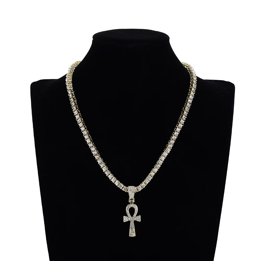 Rhinestone Pendant Necklace